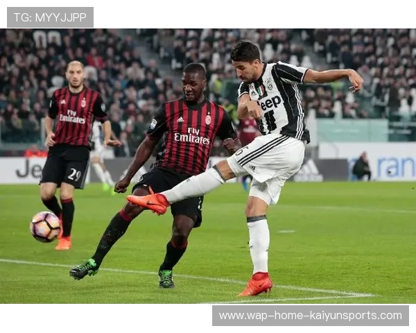 AC米兰在推进时注重传递节拍,队形更有序