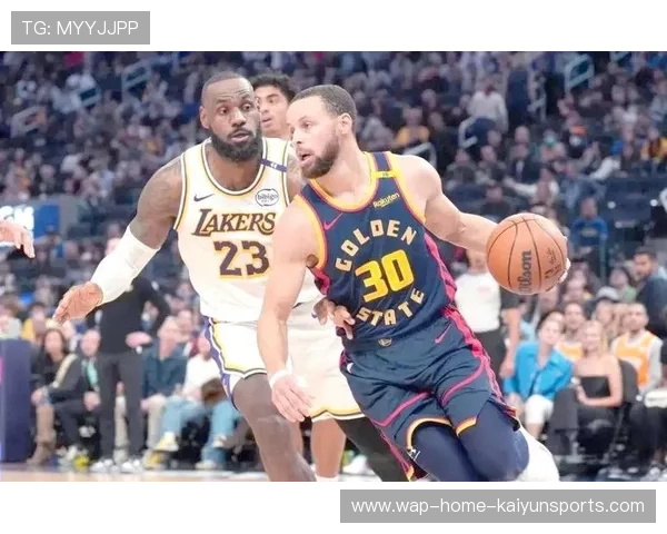 勇士对阵湖人预告:库里与詹姆斯的经典对决再临